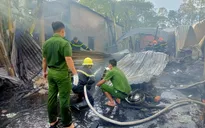 Thanh niên say rượu phóng hỏa đốt nhà mẹ ruột