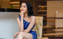 MC Phí Linh diện váy xẻ táo bạo