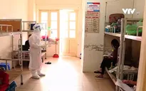 Bệnh viện tuyến trên hỗ trợ chuyên môn điều trị COVID-19 cho Hà Nội
