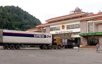 Trung Quốc dừng thông quan hàng hóa 7 ngày