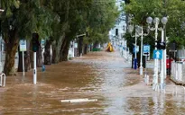 Mưa lớn gây lũ lụt nghiêm trọng tại nhiều thành phố của Israel
