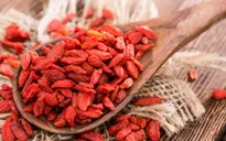 Công nghệ chiết xuất dược liệu có khả năng hỗ trợ điều trị bệnh Alzheimer