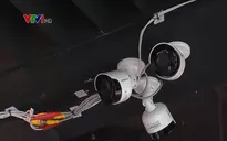 Robot tự động khử khuẩn tại nhà hàng, quán cà phê