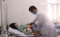 Cứu sống sản phụ rau tiền đạo trung tâm kèm rau cài răng lược trên vết mổ đẻ cũ