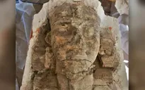 Phát hiện hai bức tượng nhân sư khổng lồ trong ngôi đền Ai Cập cổ đại