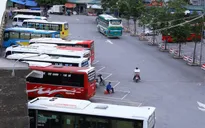 Hàng không đông đúc, bến tàu, xe khách đìu hiu ngày cận Tết