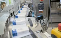 Anh bắt đầu sử dụng thuốc điều trị COVID-19 của Pfizer từ tháng 2
