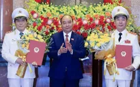 Chủ tịch nước trao Quyết định thăng quân hàm cho 2 Thứ trưởng Bộ Công an