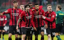 AC Milan vượt qua AS Roma trên sân nhà