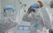 Hơn 900 bệnh nhân COVID-19 nặng đang thở máy và ECMO; đã ghi nhận 30 ca nhiễm Omicron