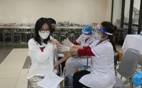 Bộ Y tế ra công văn khẩn yêu cầu 9 tỉnh thành tiêm vaccine COVID-19 cho trẻ em