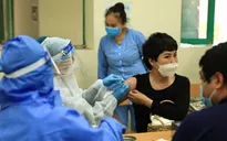 Hà Nội đã qua đỉnh dịch, sẽ hoàn thành mũi 3 vaccine COVID-19 vào 31/3