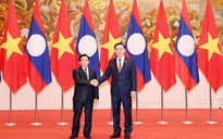 Chủ tịch Quốc hội hội kiến Thủ tướng Lào