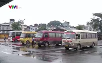 Vì sao nhiều nhà xe bỏ bến?