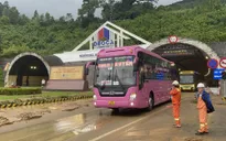 Thông xe hoàn toàn hai đường hầm Hải Vân