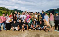 Mẹ Rơm sắp lên sóng VTV1, Cao Thái Hà xả vai chia tay đoàn phim