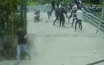 Mâu thuẫn nhỏ, học sinh lập băng nhóm hỗn chiến