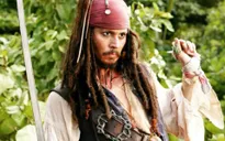 Phục trang "cướp biển" bùng nổ sau hiệu ứng phiên tòa giữa Johnny Depp - Amber Heard