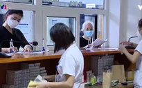 Tháo gỡ khó khăn trong đấu thầu thuốc, vật tư y tế