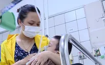 Giao mùa, trẻ dễ mắc bệnh đường hô hấp: Phòng ngừa sao cho hiệu quả?