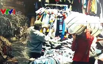 Thời trang tái chế tạo ra hàng núi rác thải tại Kenya