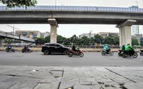 Vỉa hè Hà Nội lát đá có độ bền 70 năm xuống cấp trầm trọng