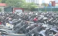 Quá tải bãi trông giữ xe vi phạm giao thông ở Hà Nội