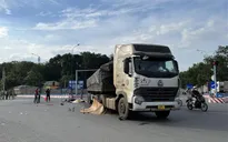 Va chạm xe đầu kéo khiến 4 người tử vong ở Bình Dương