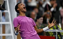 Auger Aliassime vô địch giải quần vợt Basel mở rộng 2022