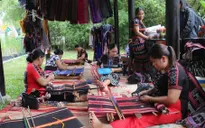 Hướng đi mới bảo tồn và phát triển làng nghề