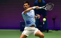Novak Djokovic tiến vào bán kết Astana mở rộng