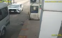 Chiêu trò "né" đóng tiền khi qua trạm thu phí