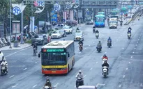 Xe bus Hà Nội năm 2002 đạt 340 triệu lượt hành khách