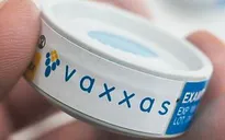 Thử nghiệm vaccine ngừa COVID-19 dạng miếng dán