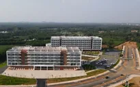Trường đại học chuyển ra ngoại thành: Băn khoăn chuyện đi lại