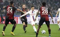 Lyon chia điểm nhọc nhằn trước Nice trên sân nhà