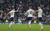 Tottenham thắng kịch tính Leeds United
