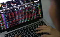 VN-Index giảm gần 12 điểm