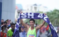 Đặng Anh Quyết và Thái Thị Hồng vô địch Giải Marathon quốc tế Di sản Hạ Long 2022