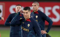 Rời Man Utd, Cristiano Ronaldo tập luyện cùng ĐT Bồ Đào Nha