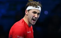 Casper Ruud vào bán kết ATP Finals