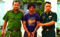 Biên phòng Cà Mau bắt đối tượng trốn truy nã trên biển