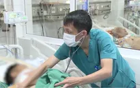 Tâm lý chủ quan tự điều trị sốt xuất huyết tại nhà