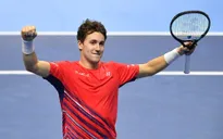 Casper Ruud giành quyền vào chung kết ATP Finals
