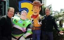 Tom Hanks vẫn thân thiết với Tim Allen hậu "Toy Story"