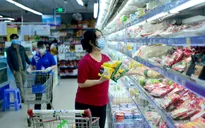 Nhiều siêu thị tăng lượng hàng hóa, khuyến mại dịp cuối năm