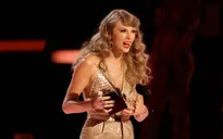 Lễ trao giải Âm nhạc Mỹ 2022: Taylor Swiff đang thắng đậm