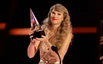 Taylor Swift đánh bại Adele, Beyoncé giành giải Nghệ sĩ của năm của AMAs 2022