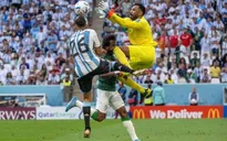 Cầu thủ Saudi Arabia bị vỡ quai hàm, phải sang Đức phẫu thuật