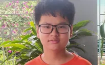 Nam sinh lớp 7 cứu cụ ông thoát nạn khi đoàn tàu lao tới